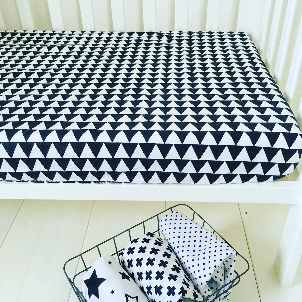 MONOCHROME COT or Cot Bed Fitted Sheet 100 COTTON 70 x 140 cm 60 x 120 cm