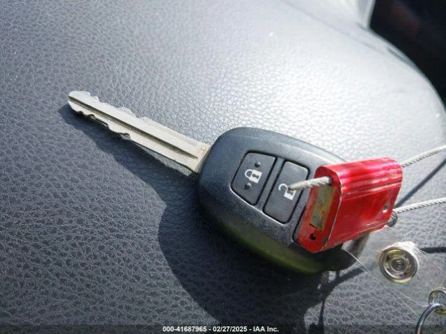 Puerta trasera izquierda vidrio usado se adapta: Toyota Corolla 2015 trasero izquierdo grado A Foto 2 de 4