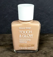 Revlon Touch & Glow Moisturizing Makeup Foundation ~ BISQUE BEIGE ~ 1.25 oz