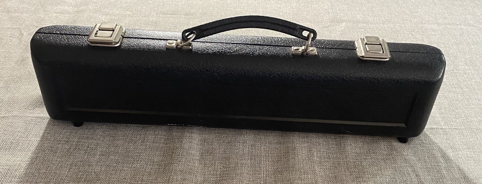 Armstrong Flute Model 103 Open Hole w/Black Hard Cs Made in USA eBay