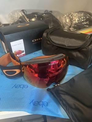 New Oakley Flight Deck L Snow GoggleBlack Thermal / Prizm Torch Iridium L
