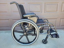 Quickie Lxi - 19"x19" Manual Folding Wheelchair Used 19" x 19"