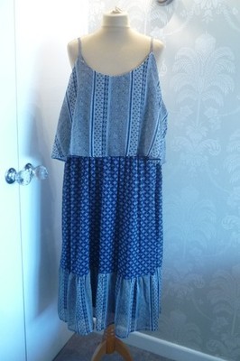 JULIPA dunkelblaues bedrucktes Kleid Gr. 24 - neu mit Etikett