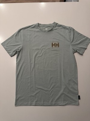 Helly Hansen Skog Recycled Graphic T-Shirt Green Mist 63082-462 Mens Medium NEW