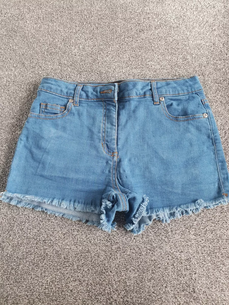 Shorts shop for teens