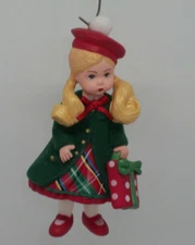 Hallmark 2011 Yuletide Shopper - Madame Alexander Dolls 16th - NIB