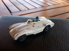 Aston Martin DB3 S . CRESCENT TOYS.  Fabriqué en Angleterre.  Années 50.