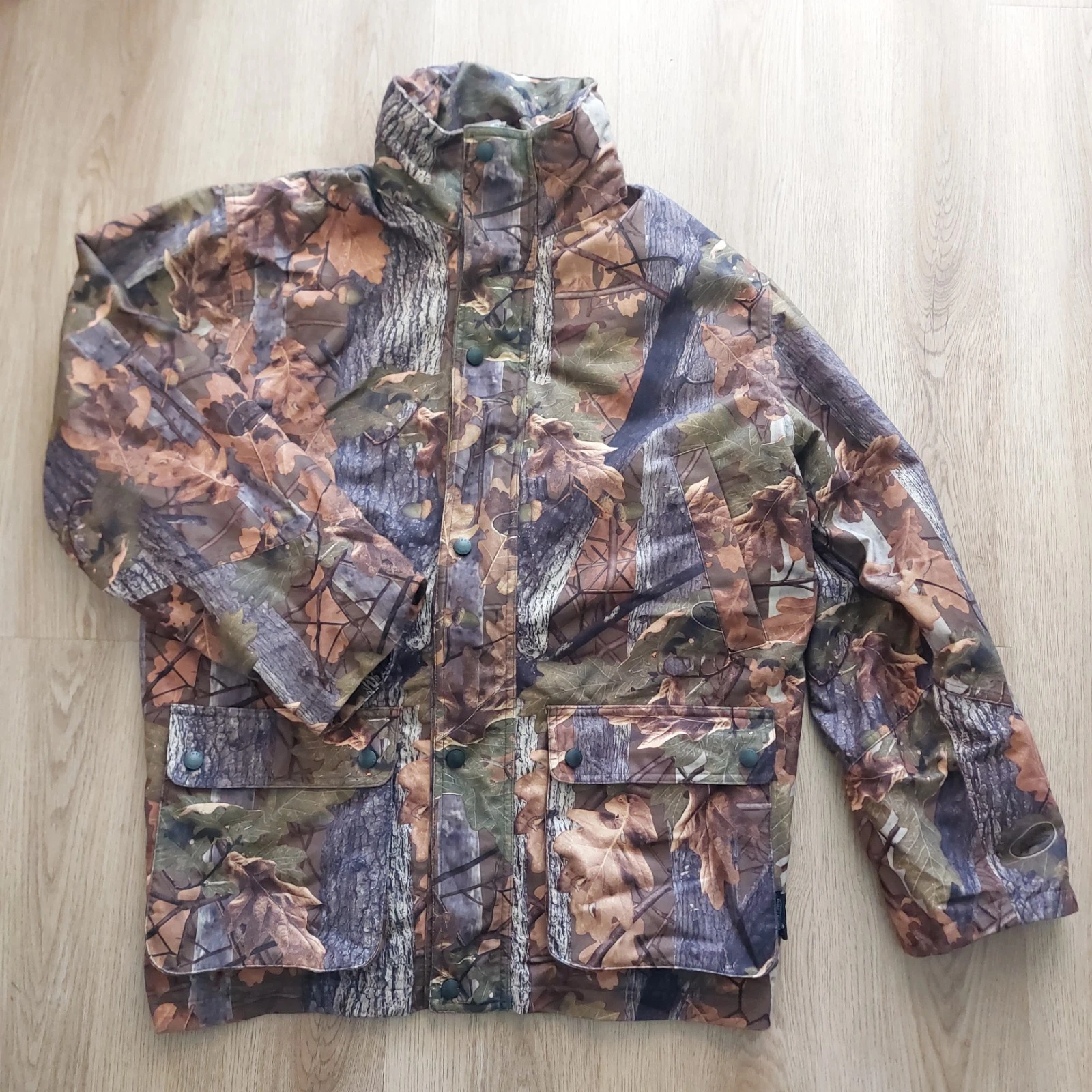 Jack Pyke of England Hunter Jacket Woodland Camoflauge Fishing Hunting Size M