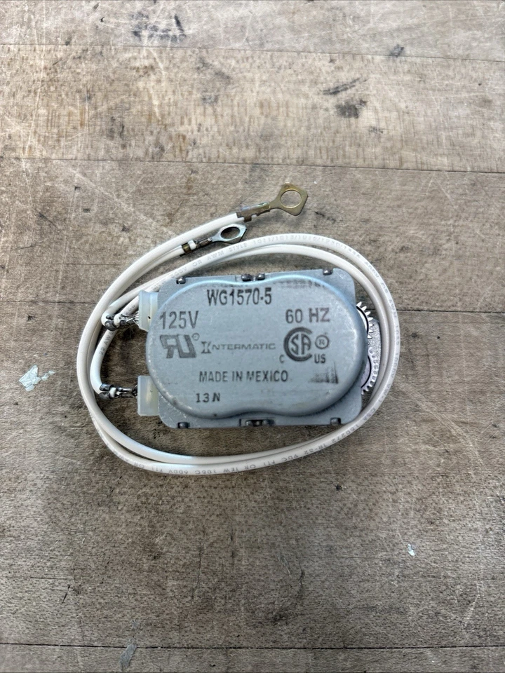 Двигатель Intermatic WG1570-10D 125 В переменного тока, 60 Гц для T101, T103, T105 - Изображение 2 из 2