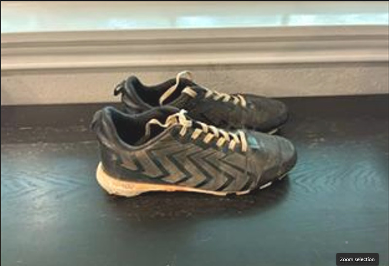rawlings baseball cleats size 6.5
