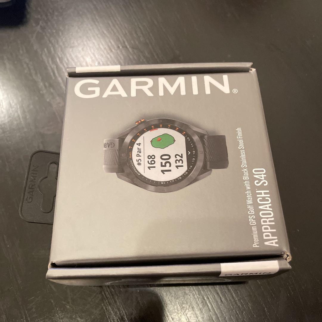 Garmin S40 Approach Golf GPS Watch Used with Accessories