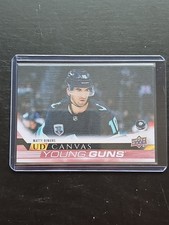 2022-23 Upper Deck Series 1 UD Canvas Young Guns Matty Beniers #C100 (RC)