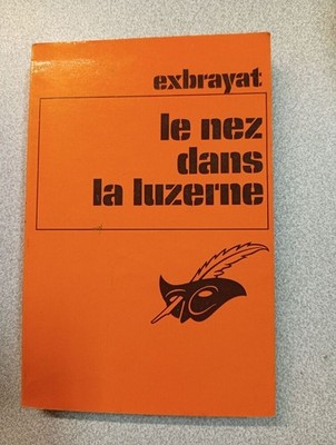 Die Nase in der Luzerne | Guter Zustand