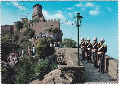 REPUBLIC OF S. MARINO - FIRST TOWER (NOBLE GUARD) - TRAVEL 1966 -90539-