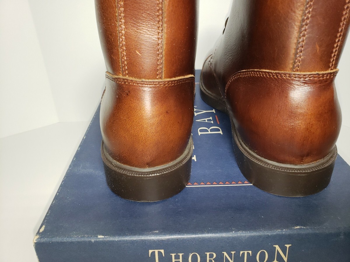 Thornton Bay men boot, new with the box, size 8, color brown 