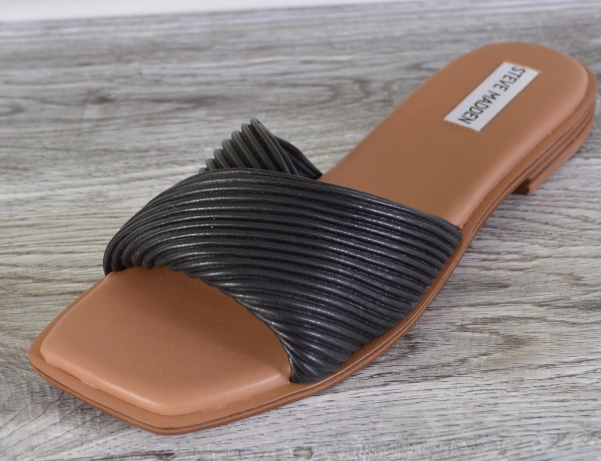 NEW Steve Madden Women's LIMITT Criss Cross Slides Sandals Size