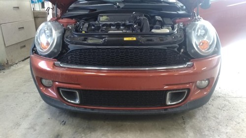 Used Front Lower Center Console fits: 2013 Mini Clubman floor w/o navigation w/a - Picture 15 of 21