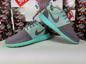 ghost aqua nike react