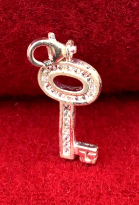 Thomas Sabo Charm Anhänger Schlüssel mit Zirkoniasteinen