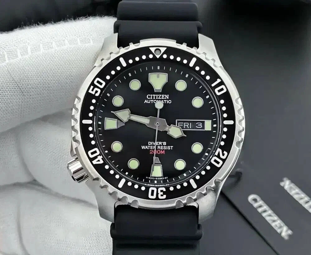Citizen automatic divers top water resist 200m