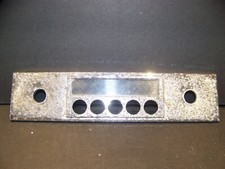 1960 Plymouth Radio Faceplate Oem 13c563195 Sport Suburban Fury Savoy 1960 Plymouth Radio Faceplate Oem 13c563195 Sport Suburban Fury Savoy