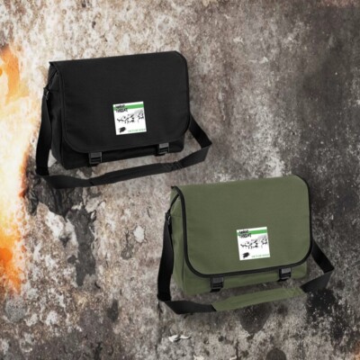 MESSENGER BAG MINOR THREAT OUT OF STEP 2 FARBEN
