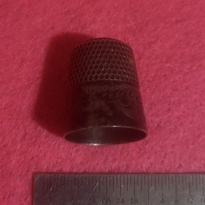 Vintage Sterling Silver Thimble 5.6 Grams