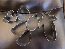 ZESTAW 6 - PRZECINARKI DO CIASTECZEK - UŻYWANE