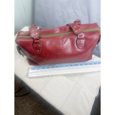 Matt and Nat  Hamburg 100% vegan shoulder satchel handbag Red