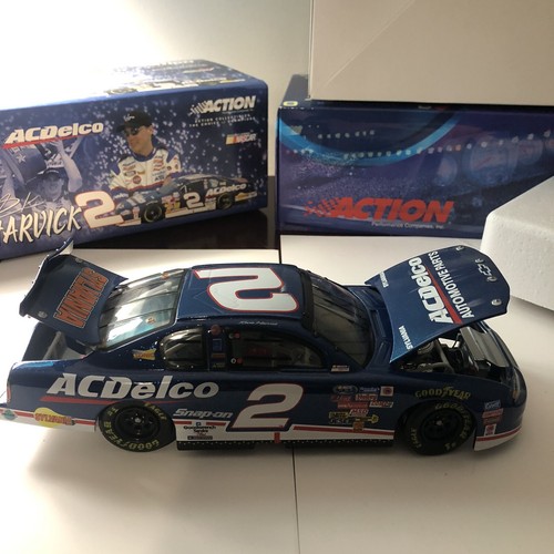 KEVIN HARVICK 2001 AC DELCO BUSCH CHAMPION 1/24 ACTION - Picture 4 of 8