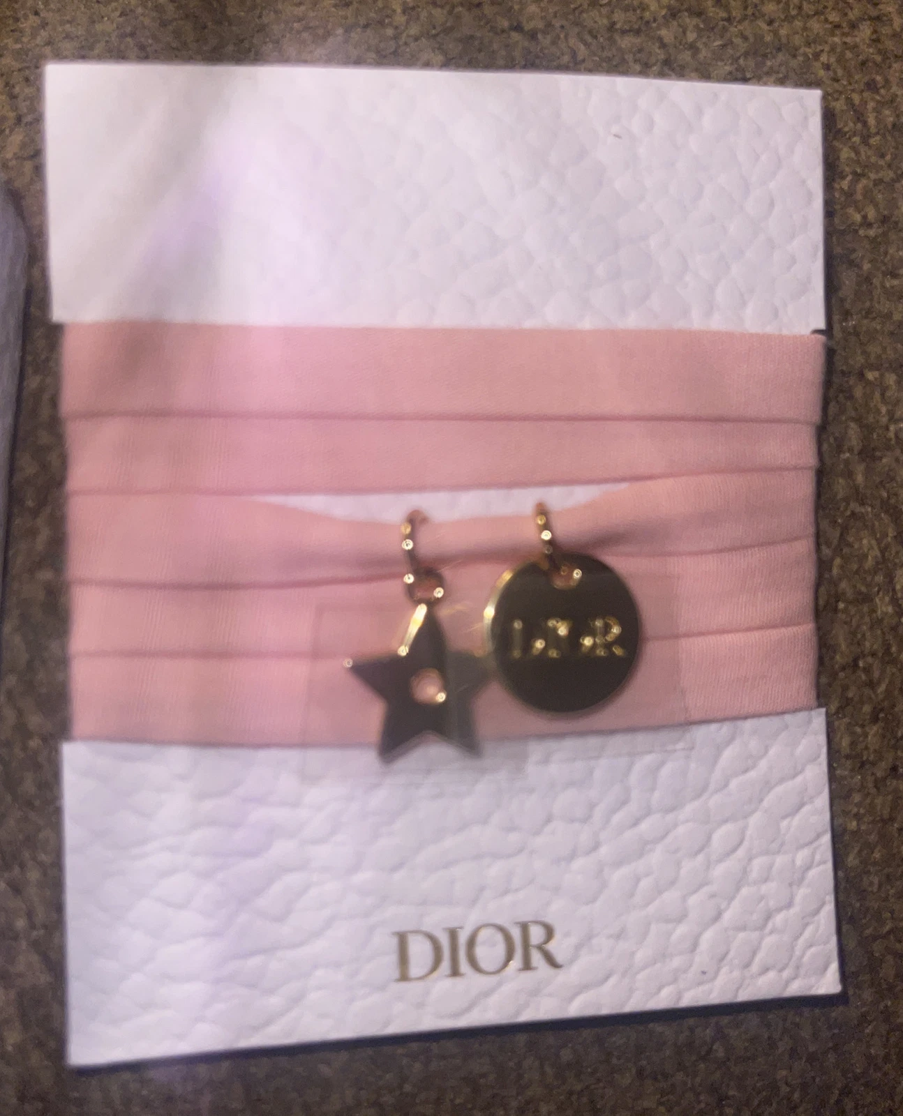 Bracelet Christian Dior collier or rose étoile logo dernière nouveauté limitée avec boîte
