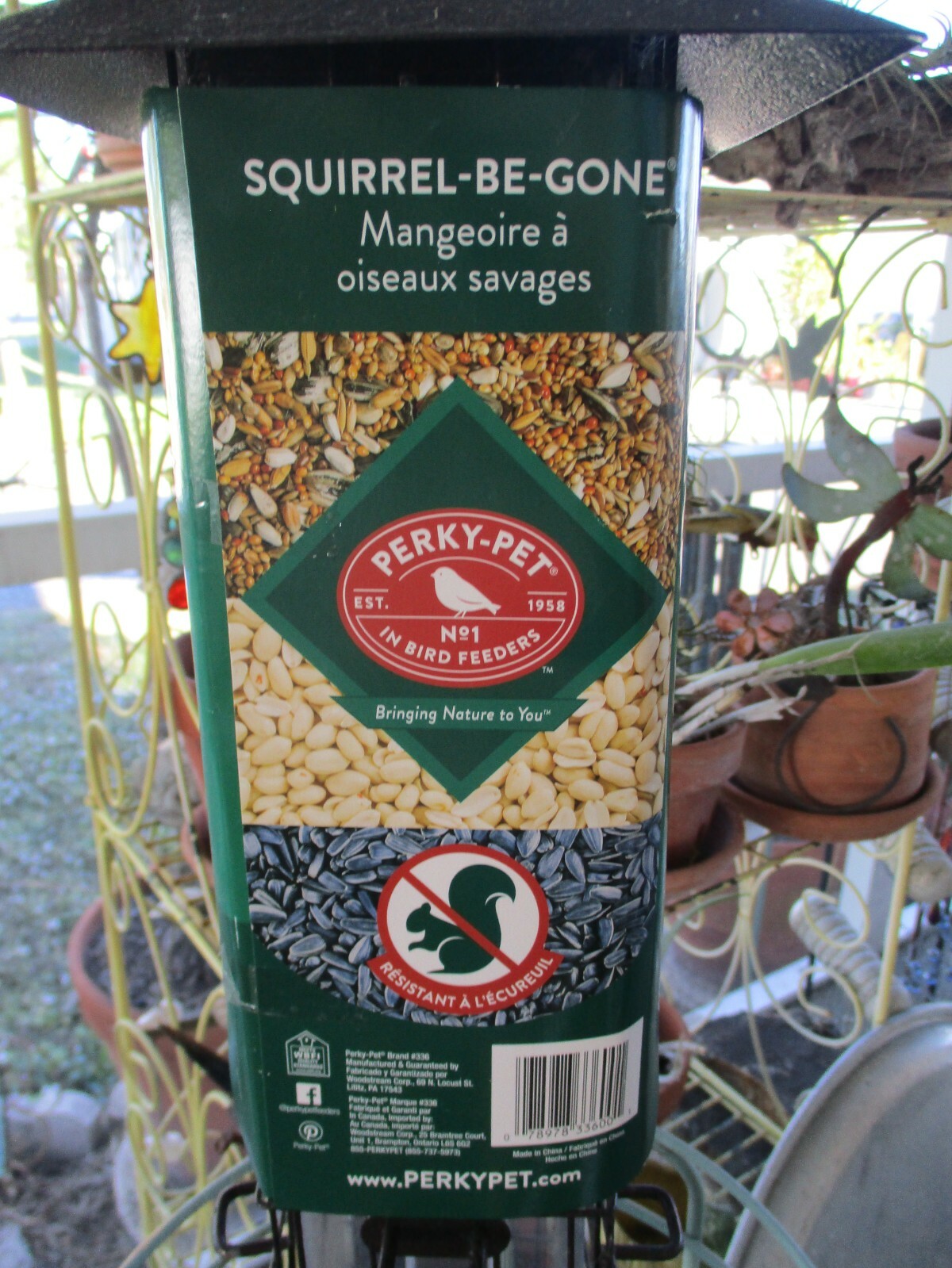 Perky-Pet Wild Bird Feeder, Squirrel-Be-Gone