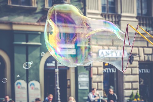 Bubble Brothers Stäbe für Riesen-Seifenblasen + Seifenblasenlösung 5 LITER - Bild 35 von 39