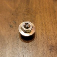 STIHL (1) Bar Nut M8 MS193T MS194T MS201T HT56 HT101 0000-995-0800 Genuine OEM