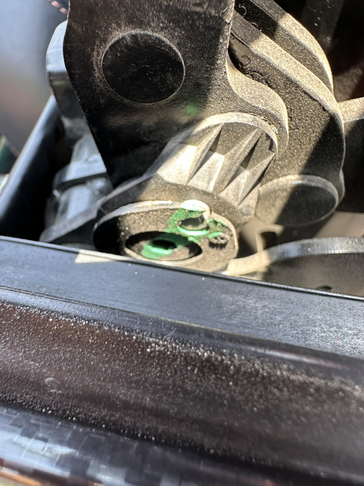 Ferrari 458 Spider Flap String Mechanism