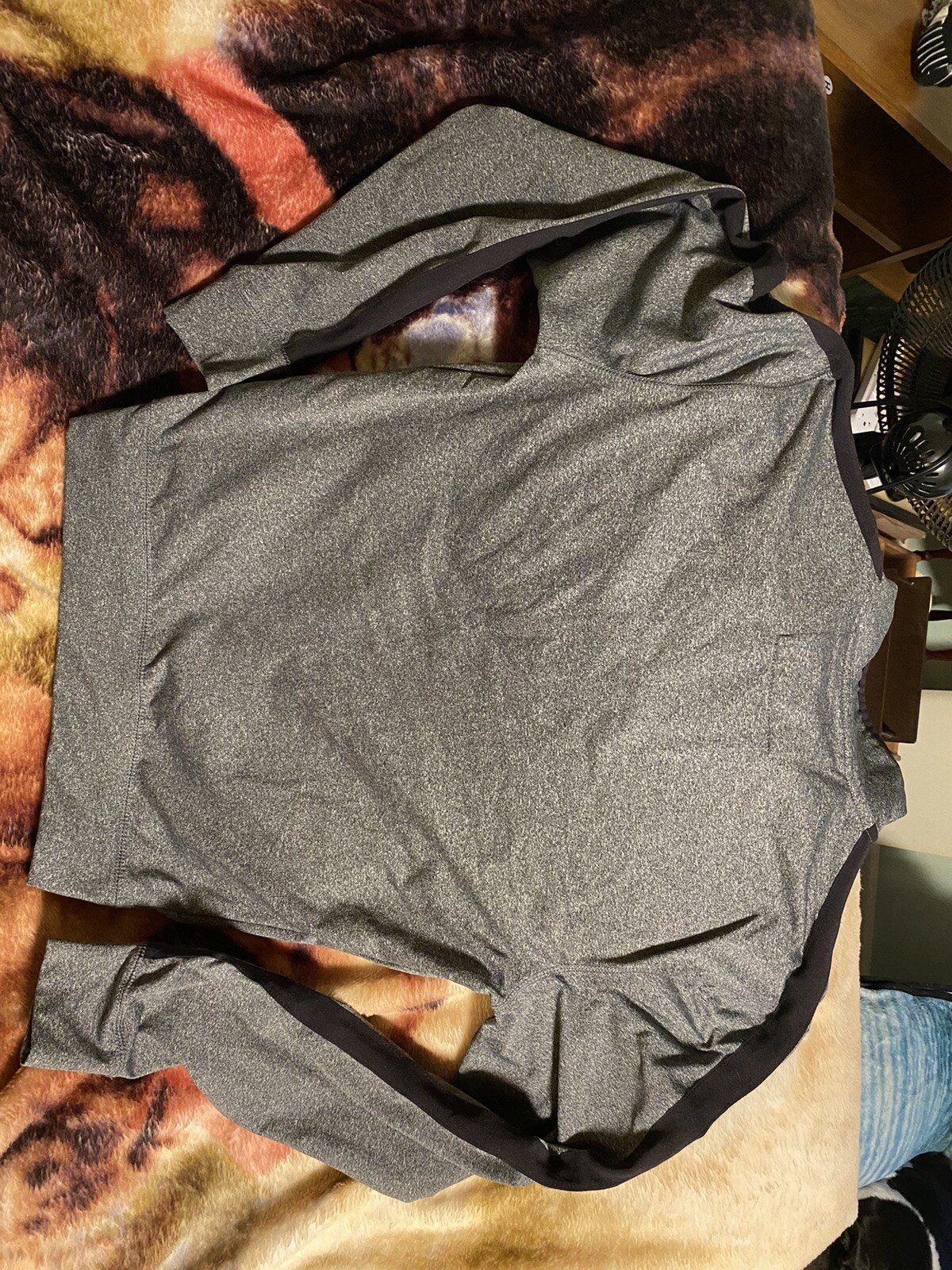 Universal Studios Small Quarter Zip Long Sleeve - image 7