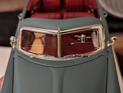 ELEGANT 1952 HUDSON HORNET CONVERTIBLE LTD EDITION 1:18 SCALE