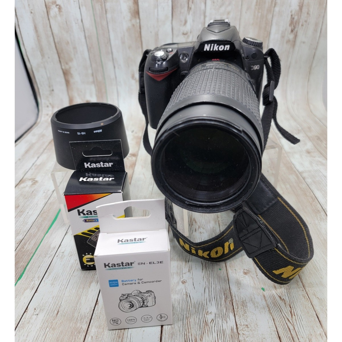 Nikon D90 純正 300mm Wレンズ Nikon D90 DSLR Camera w/NIKKOR 70-300mm Lens Black with Battery