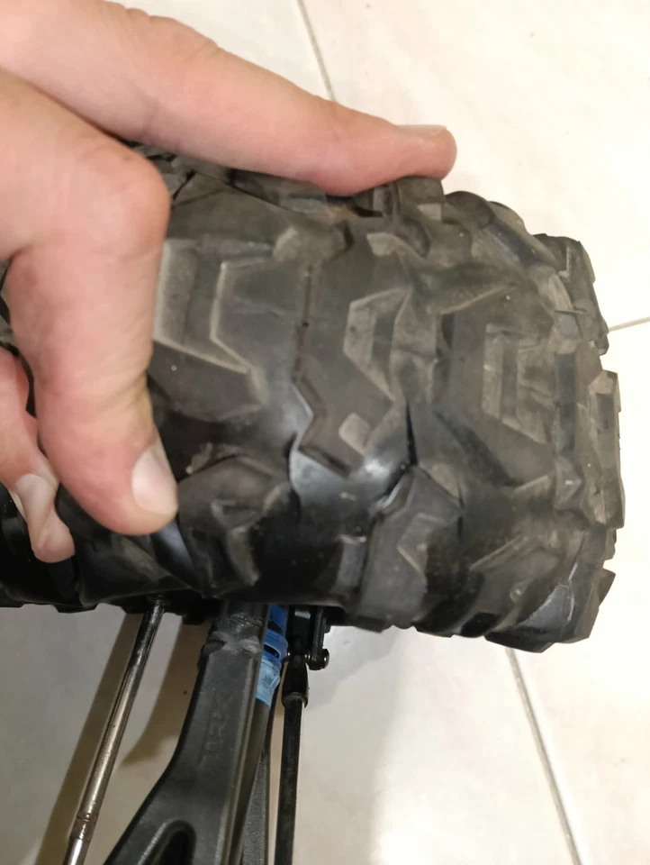 Traxxas Summit 1/8 - Immagine 3 di 4