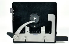 Carl Zeiss West Germany KF2 Microscope Mechanical Stage with Clips 47 34 05