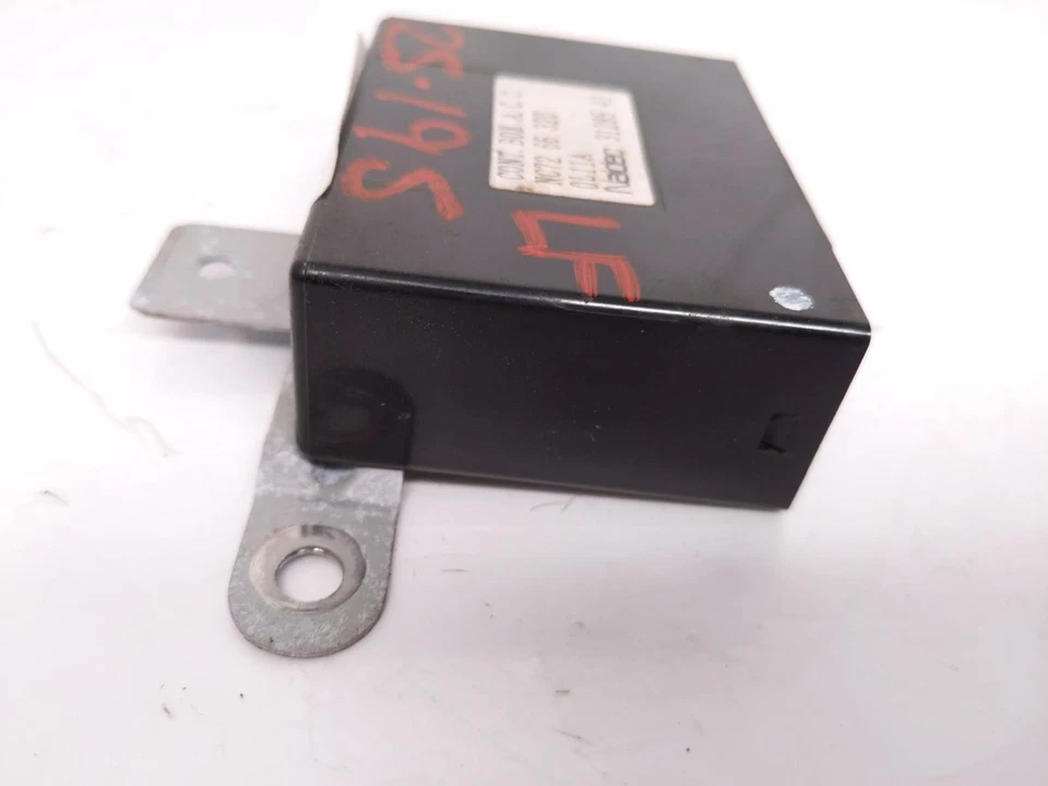 Módulo informático de control de crucero Mazda Miata 2001-2005 Nc72-66-320 Foto 3 de 4