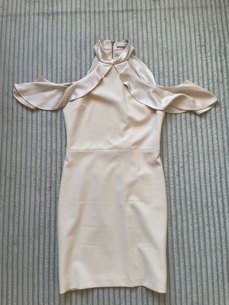 Women Alice+Olivia Dress 38