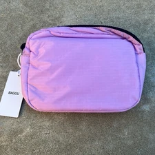 NWT Baggu Puffy Fanny Pack in Dusty Lilac