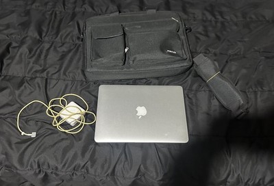 Apple MacBook Pro 13 Inch 2015 Core I5 2.90 GHz, 8GB RAM, 250GB