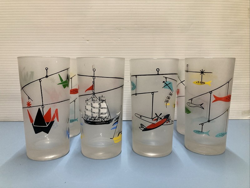 8 - 1950’s LIBBEY HIGHBALL GLASSES PLANES, BOATS, FISH, ORIGAMI MOBILE FROSTED