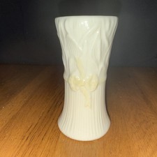 Beleek Typha Spill Vase Yellow Ribbon, 1980-92 mark, Perfect Condition.