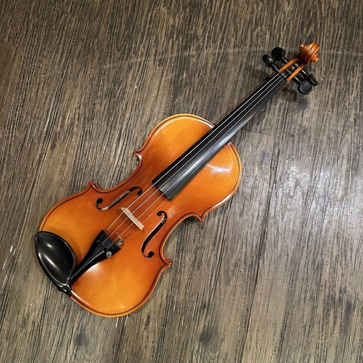 Violin Suzuki No.280 1/2 1985 NAGOYA Japan and Hard Case Violin Suzuki No.280 1/2 1985 NAGOYA Japan and Hard Case