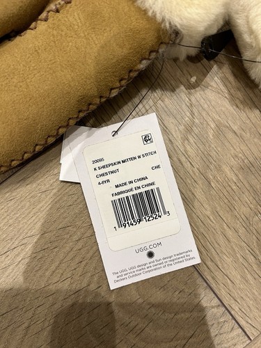 UGG Kids Sheepskin Chestnut Mittens Gloves - BNWT - Age 4-6 Years ❄️🧤RRP £90 - Picture 8 of 10