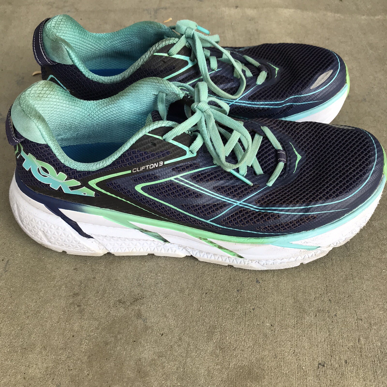 hoka womens size 8.5