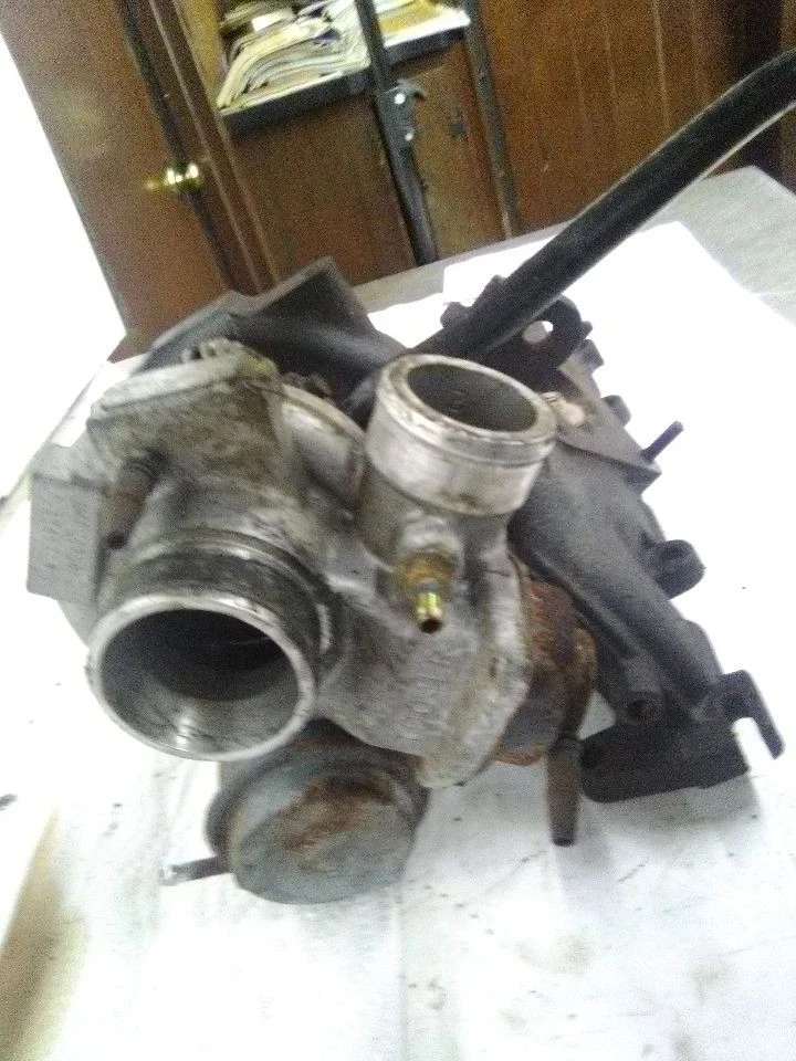 Coletor de escape 03-09 Chrysler PT Cruiser com turbo  - Imagem 2 de 4